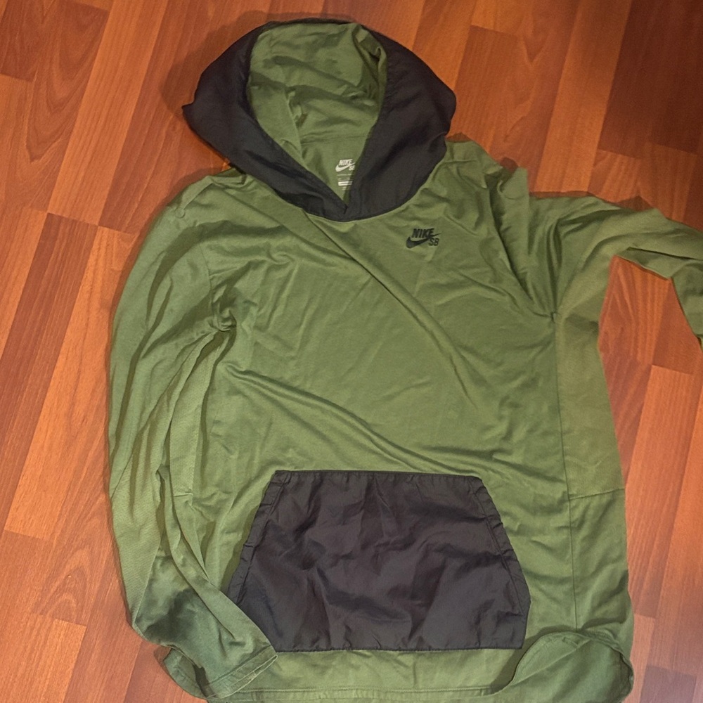 Nike Olive and Black Pullover